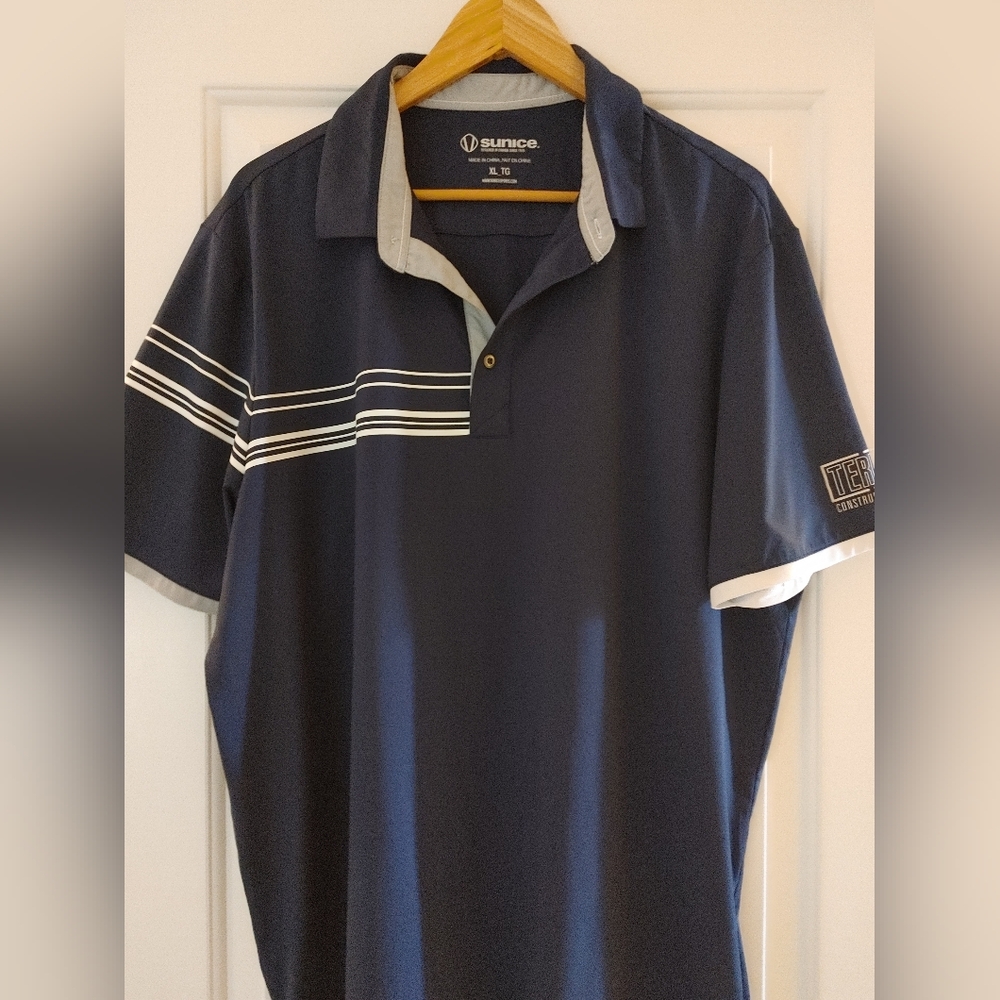 Sunice Navy Golf Shirt ~ Size XL